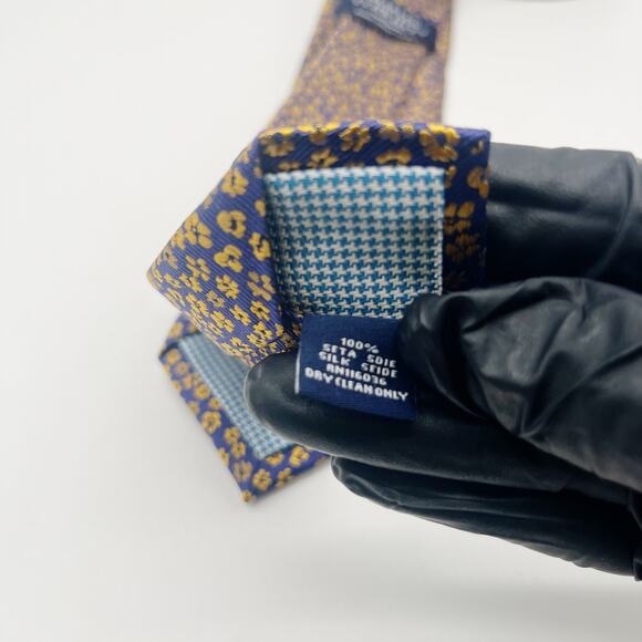 Charles Tyrwhitt of Jermyn St Silk Tie Floral French Blue & Gold - Picture 6 of 10